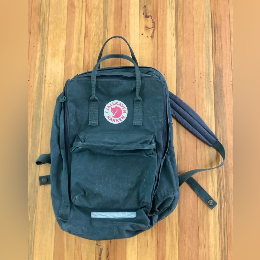 Fjallraven Kanken backpack in green/grey